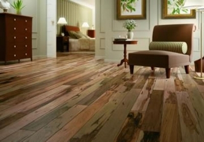 Aplicação de Pisos Vinílico em Madeira Pari - Colocação de Piso Laminado de Madeira