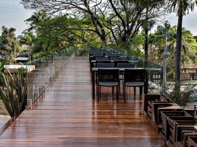 Deck de Madeira para Sacada Jardim América II - Aplicação de Deck de Madeira