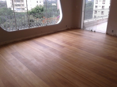 Pisos de Laminados Parque das Paineiras - Piso de Madeira para Sala de Dança