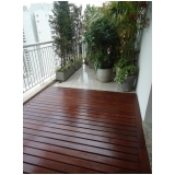 aplicação de deck de madeira para piscina Tremembé