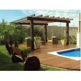 empresa de aplicação de deck de madeira para piscina Suzano